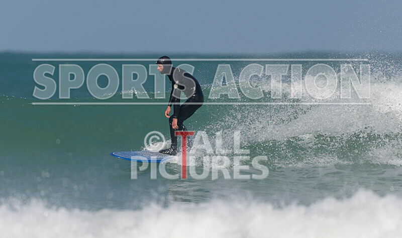 Vazon Surfing_12-03-2022-11 - SURFING AT VAZON BAY GUERNSEY