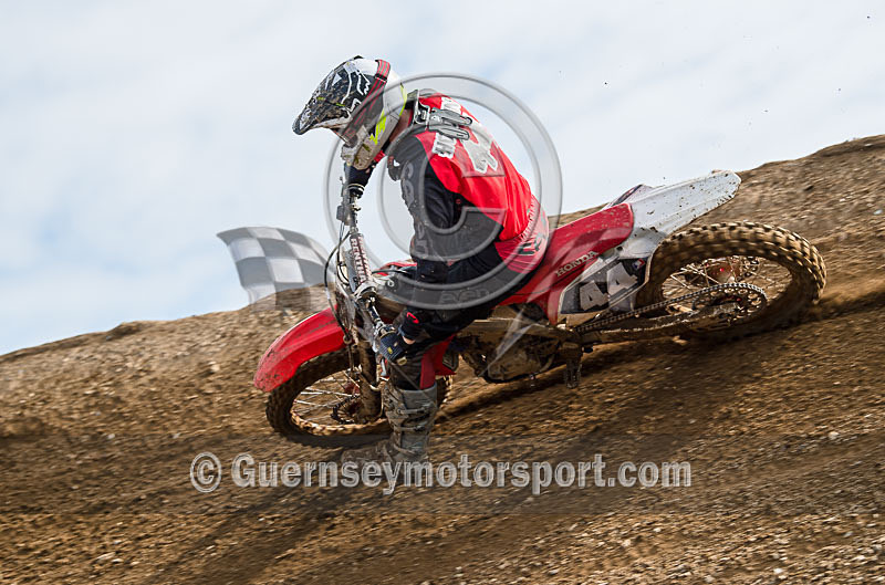 Moto-X_17-02-2-18-58 - MOTO-X_17-02-2018
