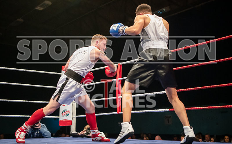 BOUT-9 - Rob Brehaut v William Annang-19 - BOUT-9 - Rob Brehaut v William Annang