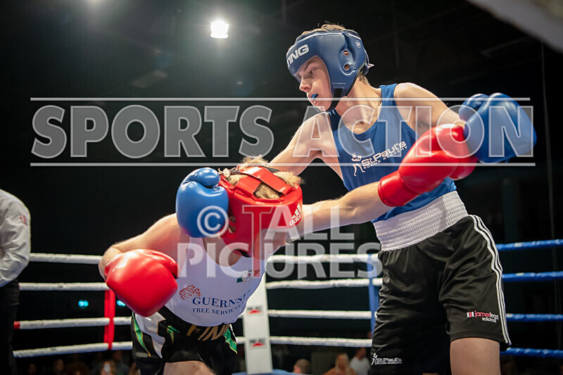 BOUT 7- Finn Walsh v Steven Gilligan-13 - BOUT 7: Finn Walsh v Steven Gilligan