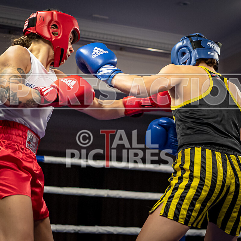 BOUT 8_Leanne Le Feuvre v Carys Mainwarring-14 - BOUT 8_Leanne Le Feuvre v Carys Mainwarring