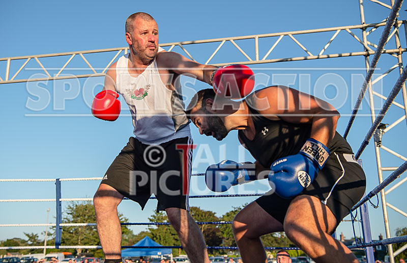 BOUT-10- Rob The Hammer Newton v Lee Alan Ted  Reggie Renouf-21 - BOUT-10 Rob 'The Hammer' Newton v Lee' Alan, Ted & Reggie' Renouf