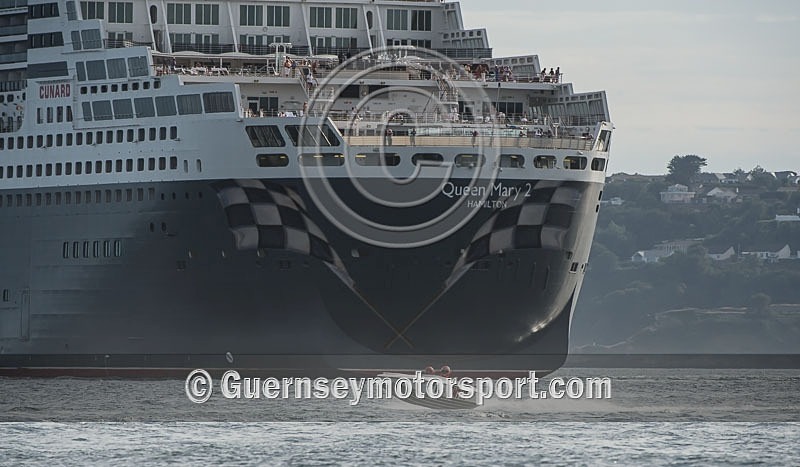 Powerboat Racing_04-08-2013-124 - RACE-9 NORTH BEACH OUTER