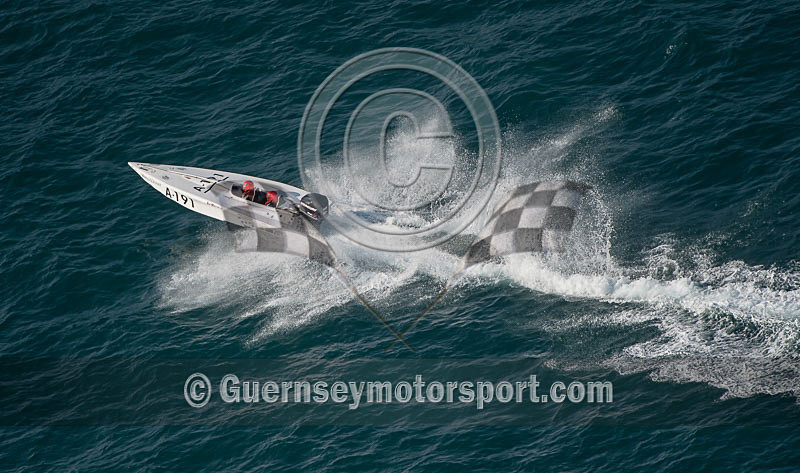 Worlds Powerboats_2014_Race-1-37 - UIM CLASS 3A & 3B WORLD OFFSHORE CHAMPIONSHIP_RACE-1