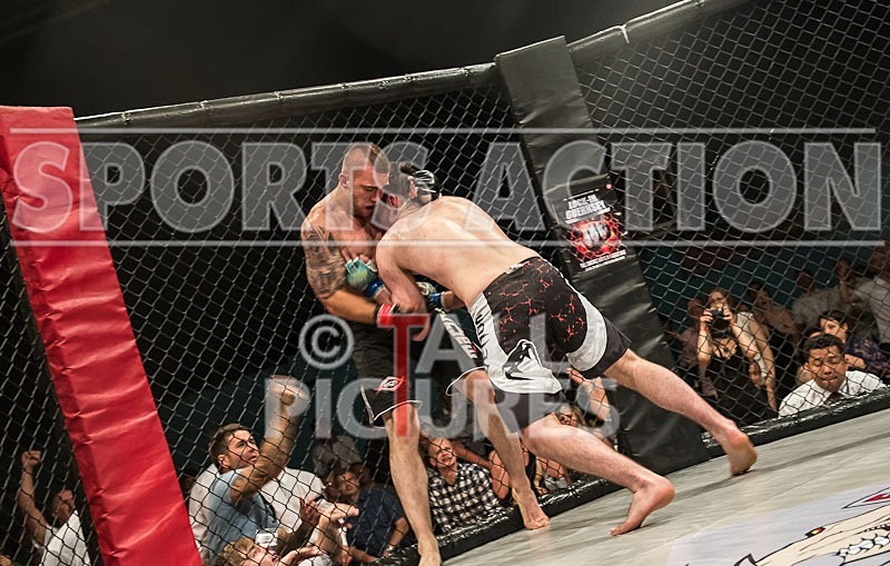 Cage Fighting_2012_Bout 11-35 - BOUT-11