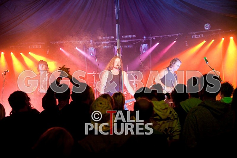 Guns n Oatcakes-45 - HOGWASH 2009 - BANDS