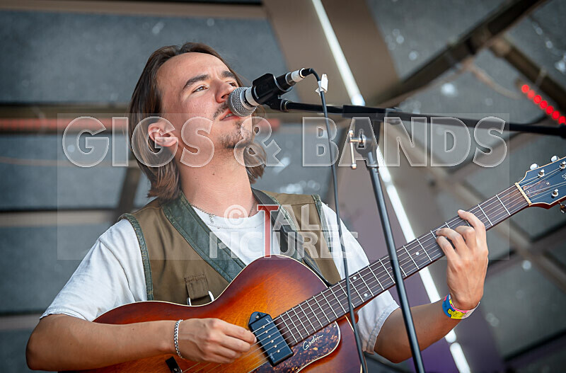 Richard Burgess-5 - RICHARD BURGESS