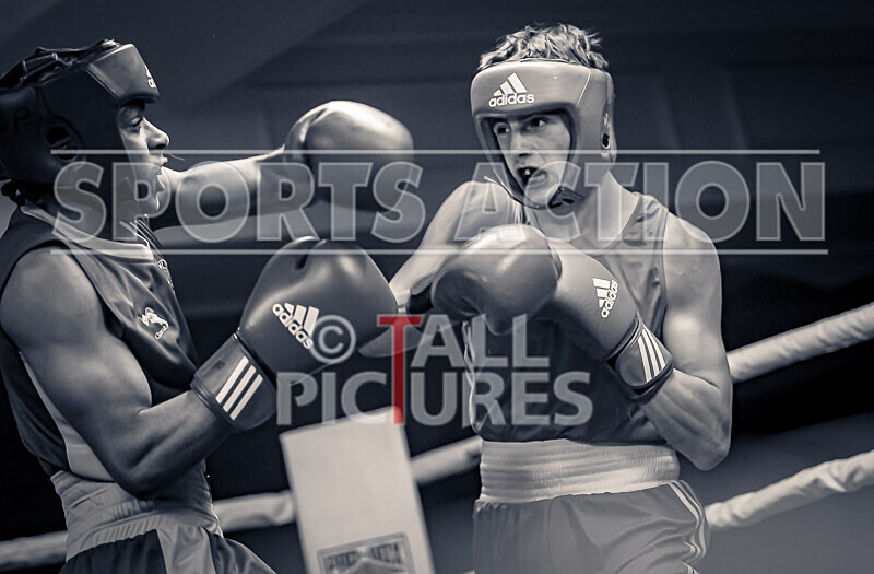 BOUT 3_Luc Langlois v Jaspe Kibiedi-39 - BOUT 3_Luc Langlois v Jaspe Kibiedi