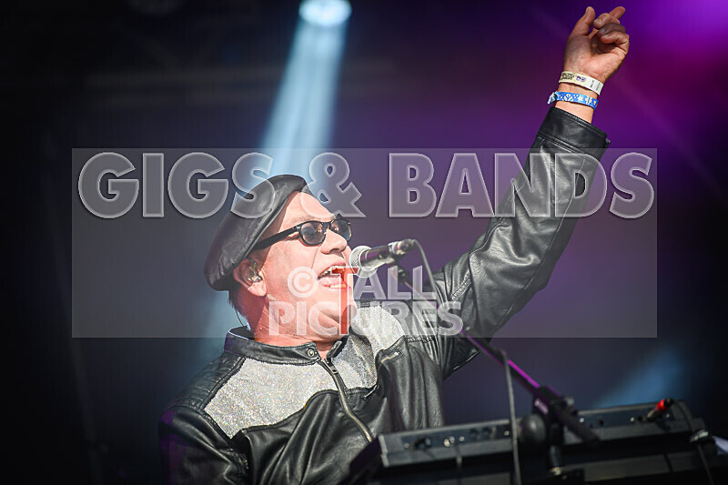 Fade 2 Grey-482 - FADE 2 GREY