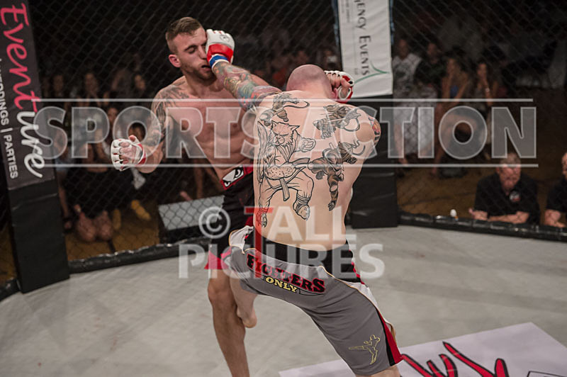 Josh Ozanne v Andrew Reid-55 - BOUT 15