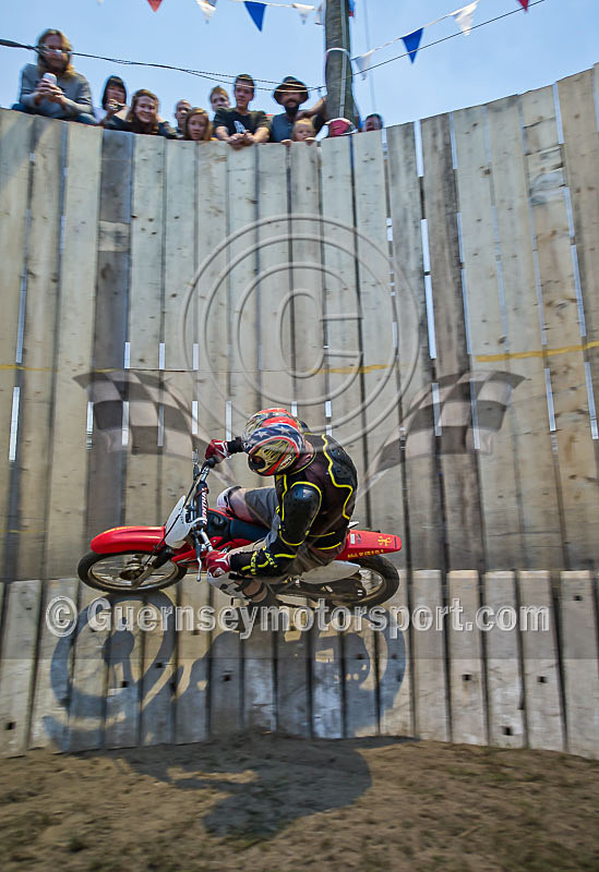 The Wall of Death-31 - PIERRE RIVE'S WALL OF DEATH