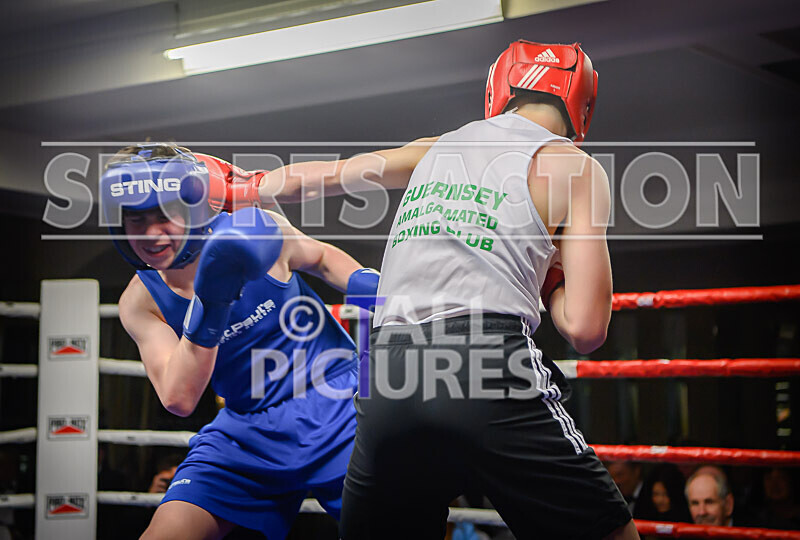 BOUT- 4 - Jacob Jones v Tommy Clark-7 - BOUT: 4 - Jacob Jones v Tommy Clark