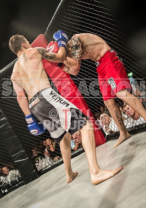 Cage Fighting_2012_Bout 3-19 - BOUT-3