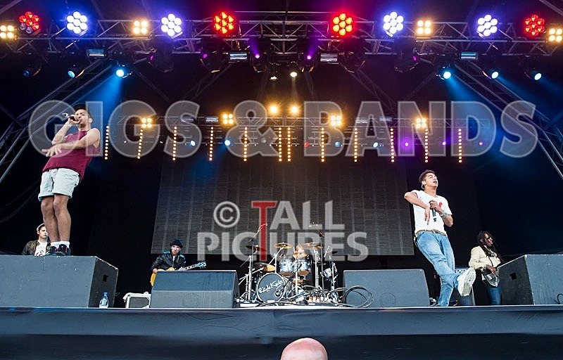 Rizzle Kicks-27 - RIZZLE KICKS