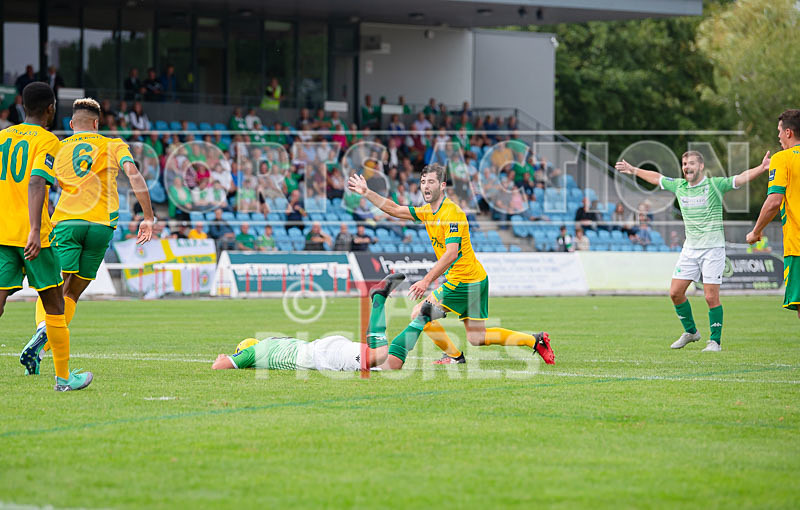 Guernsey FC v Ashford United-45 - GUERNSEY FC v ASHFORD UNITED