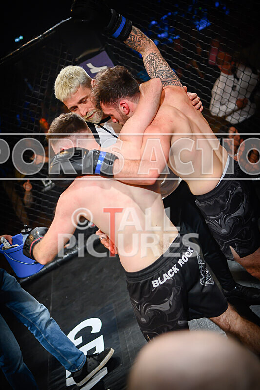 BOUT- 1 - Joe Wilson v Jake Fletcher-41 - BOUT: 1 - Joe Wilson v Jake Fletcher