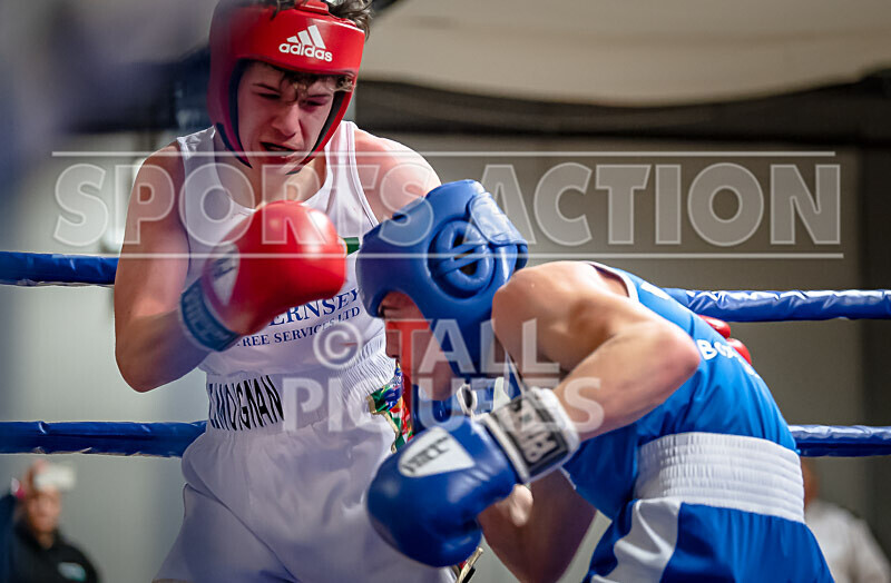 BOUT 5 - Ethan Le Moignan v Yoan Slaveykov-27 - BOUT 5 - Ethan Le Moignan v Yoan Slaveykov