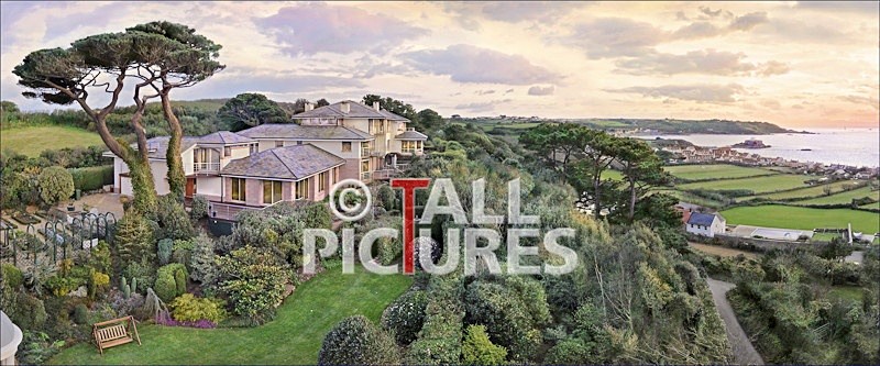 Ocean View - PRIVATE PROPERTY & PROPERTY SALES
