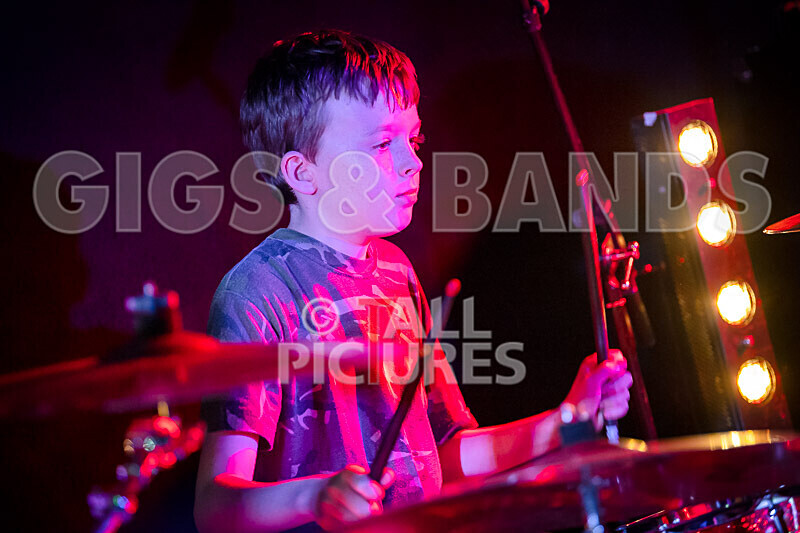 The Foxxy Ladies-3 - THE FOXXY LADIES