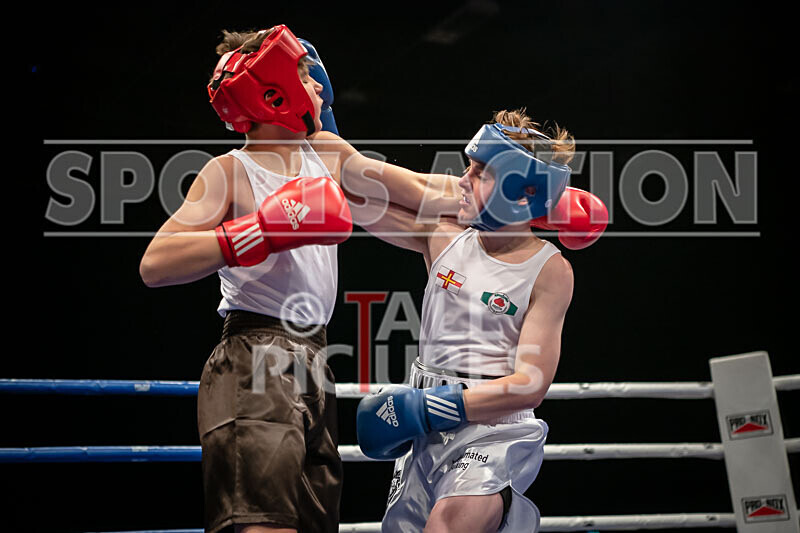 Bout 1_Josh Lazaro v Ben Mills-14 - Bout 1_Josh Lazaro v Ben Mills