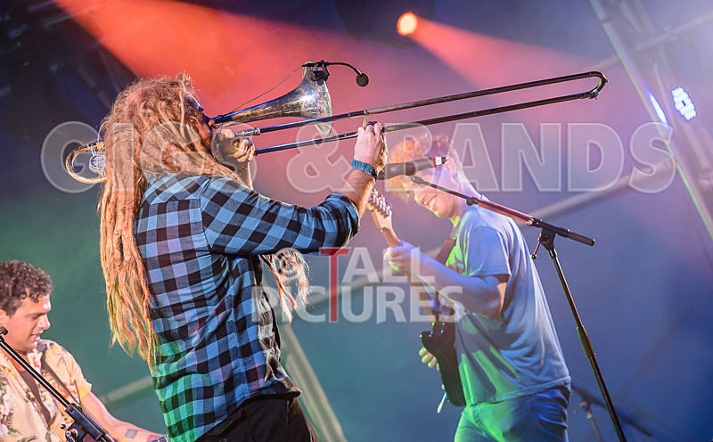 Land of the Giants-38 - LAND OF THE GIANTS