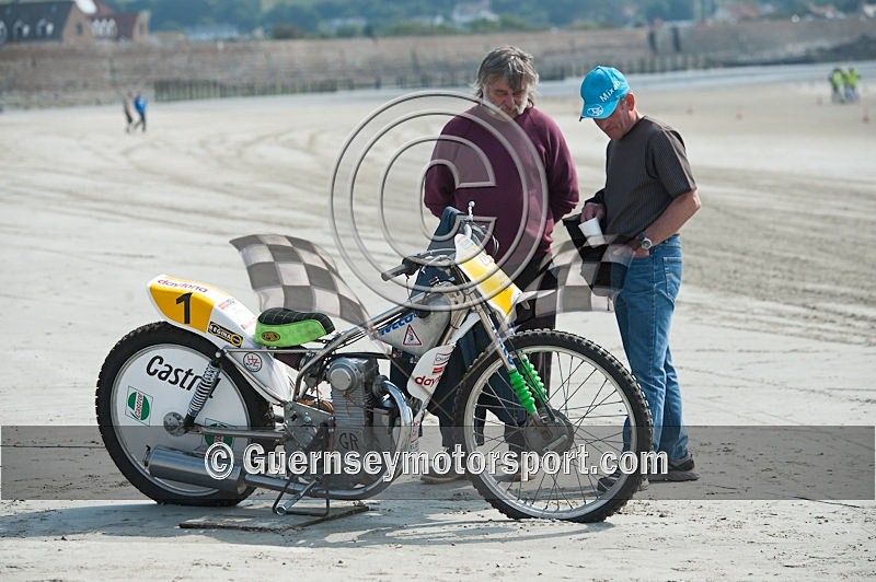 Sand Ace_2011_Scene-11 - SAND ACE 2011 - SCENE