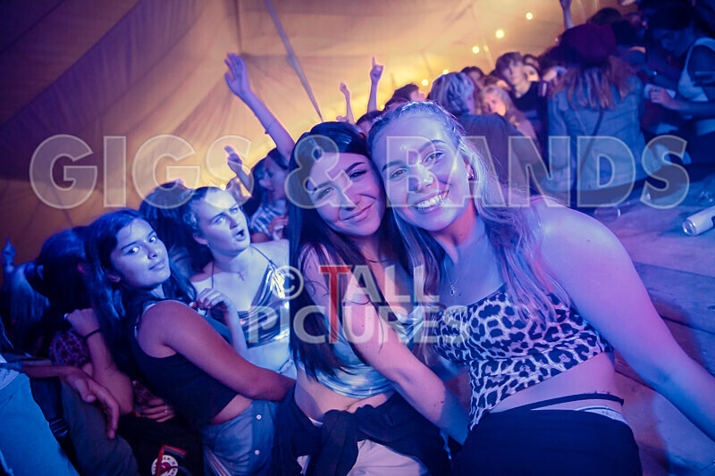 City Limits-39 - CITY LIMITS