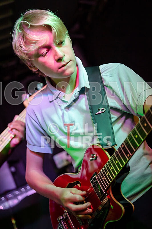 Motionless-52 - MOTIONLESS