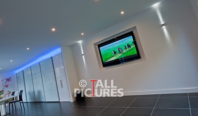 Ultra modern installation-11 - INVISIBLE SPEAKERS