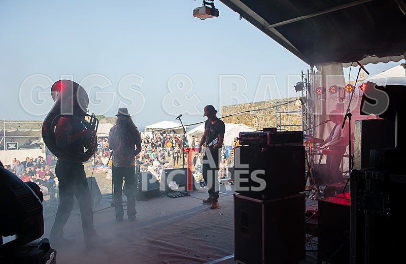 Myniemoe-19 - MYNIEMOE