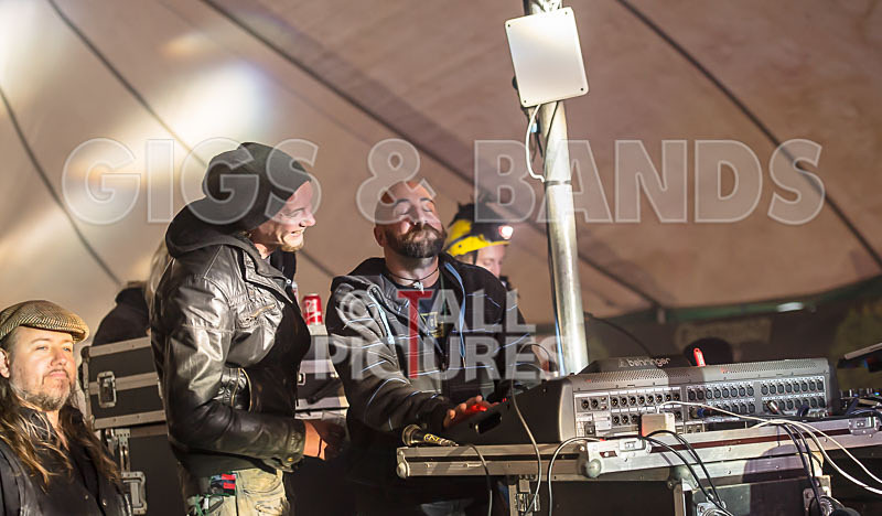 Chaos_People Peace Tent-90 - CHAOS 2016_THE PEOPLE & THE PEACE TENT