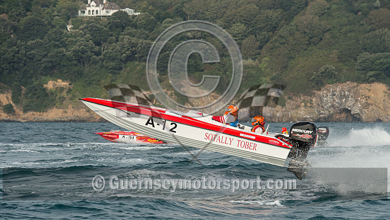 Worlds Powerboats_2014_Race-2-114 - UIM CLASS 3A & 3B WORLD OFFSHORE CHAMPIONSHIP_RACE-2