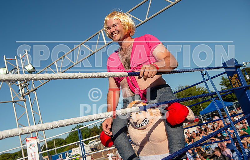 King of the Ring_SCENE-3 - KING OF THE RING... THE SCENE