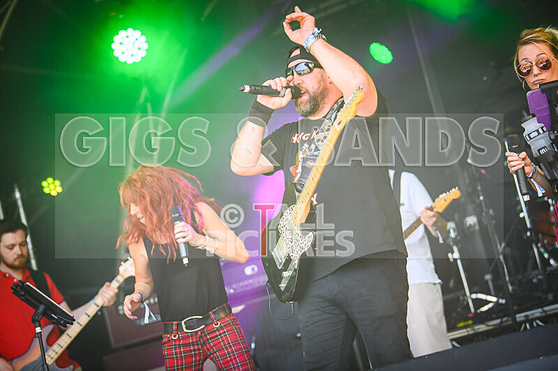 Underdog-161 - UNDERDOG