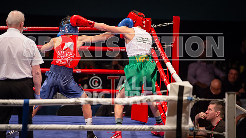 Bout 5_Ross Vinning v Aiden Dabare-2 - Bout 5_Ross Vinning v Aiden Dabare