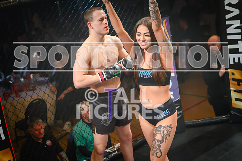 BOUT- 12 - Lucas Smith v Lewis Bourgaize-30 - BOUT 12 - Lucas Smith v Lewis Bourgaize