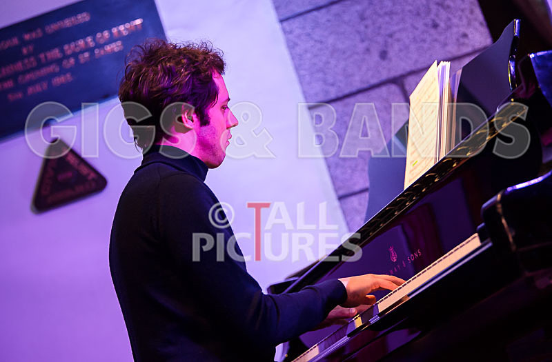 Nessi Gomes at St James-13 - NESSI GOMES at ST JAMES