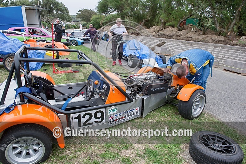Alderney Hill Scene_2013-14 - ALDERNEY HILL CLIMB 2013 - ATMOSPHERE