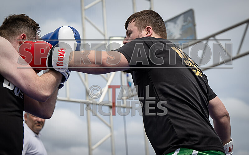 BOUT 1- Iron Mike Carre v Martin in Need of Help-38 - BOUT 1- 'Iron' Mike Carre v Martin 'in Need of' Help
