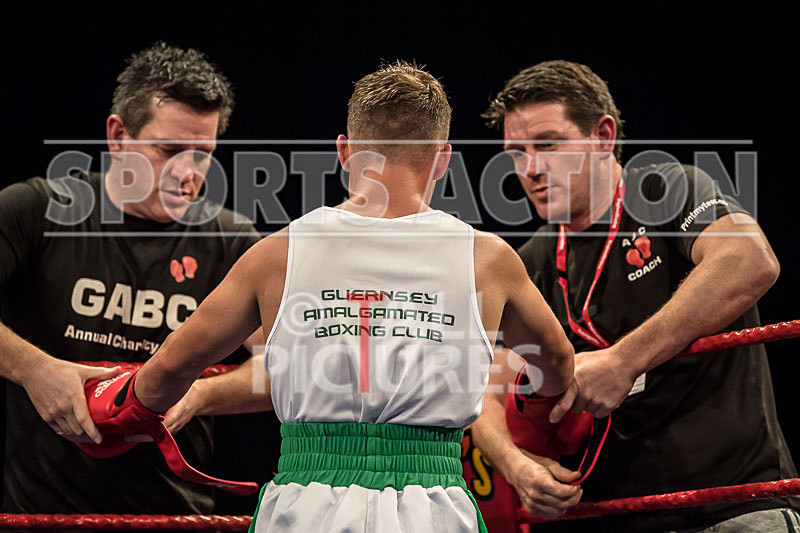 BOUT-5 Niall Adams v Chijioke Amechi-31 - BOUT-5 Niall Adams v Chijioke Amechi