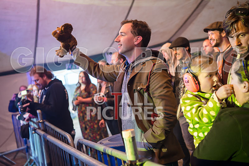 Chaos_People Peace Tent-87 - CHAOS 2016_THE PEOPLE & THE PEACE TENT