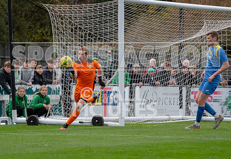 GFC v Westfield FC_13-11-2021-21 - GUERNSEY FC v WESTFIELD FC