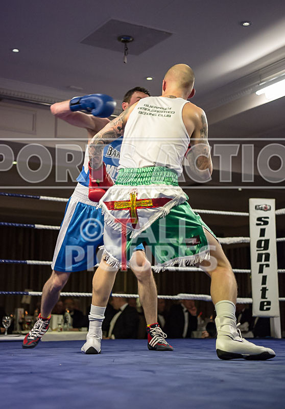 Bout - 8_Nathan Green v Joe Dennison-34 - Bout - 8_Nathan Green v Joe Dennison