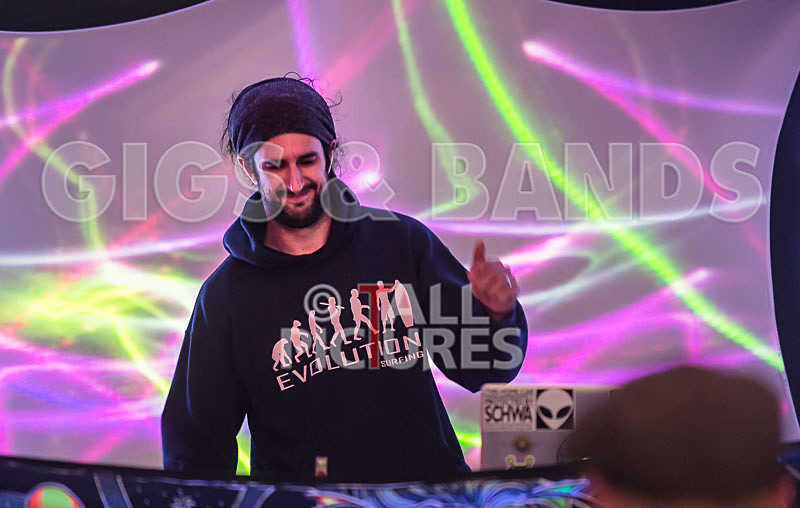 The Peace Tent_2015-2 - CHAOS PEACE TENT 2015