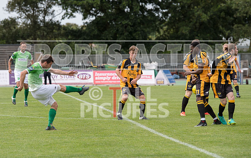 GFC v East Grinstead Town-21 - GUERNSEY FC v EAST GRINSTEAD TOWN