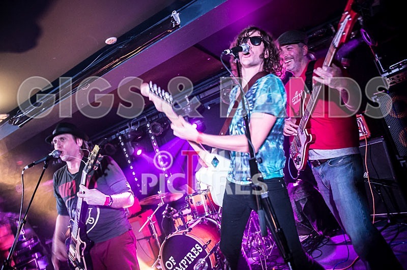 Jonny Lives-29 - JONNY LIVES!