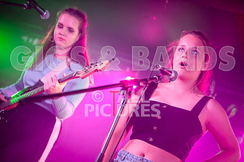 Ultraviolet-11 - ULTRAVIOLET