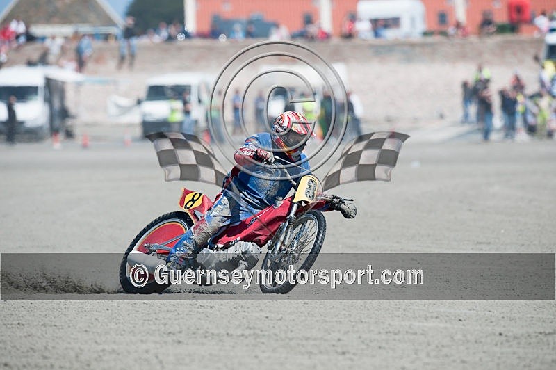 Sand Ace_2010-147 - SAND ACE 2010