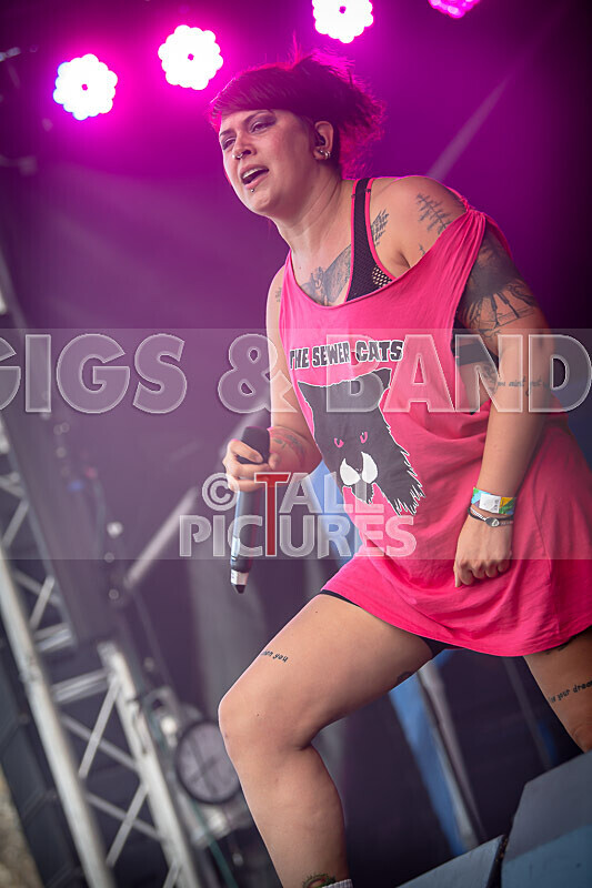 Millie Manders  The Shut Up-38 - MILLIE MANDERS & THE SHUT UP