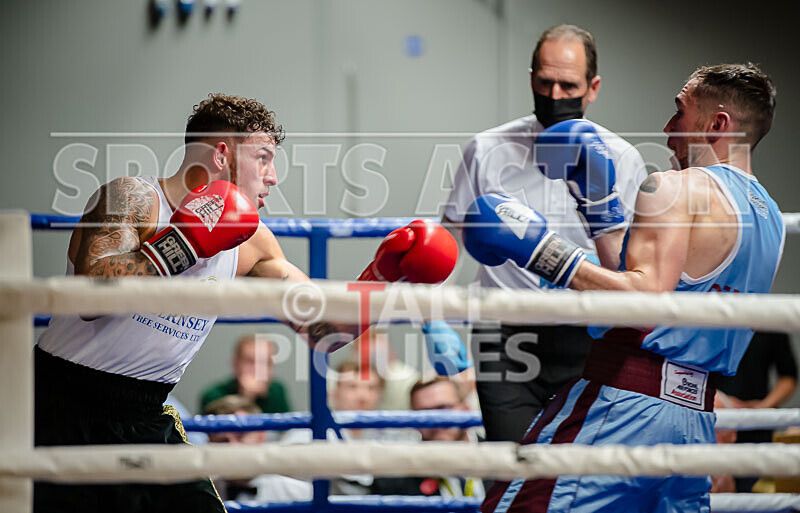 BOUT 13_Billy Poullain v Arran Devine-24 - BOUT 13_Billy Poullain v Arran Devine